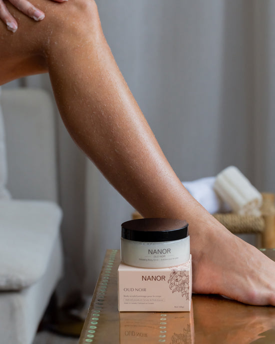 Oud Noir Exfoliating Body Scrub
